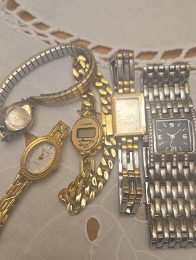 Mixed Gold & Silver Women's Watch Lot - Metal Bracelets